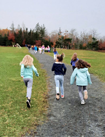 children running